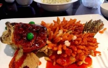 苏州最出名的6道菜：桂花醉蟹上榜，松鼠鳜鱼排第一名