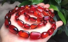 世界上最贵的蜜蜡，数量稀少也是佩戴收藏之佳品