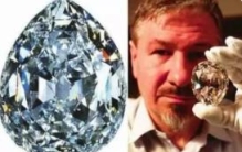 世界上最大的切割钻石：原石重3106克拉(切割成105颗钻)
