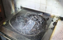 机器人让人死,人工机器人意外失控