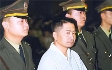 恐怖的黑社会团伙，假冒警察3年连杀19人，还将受害者烹尸喂狗！