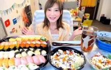 世界上最能吃的人:木下佑哗(胃是正常人的66倍)