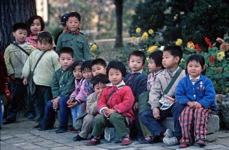 70年代的中国老照片</div>
        <div id=