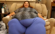 世界上最胖的胖子重1500斤 体重没有上限吗