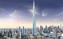 世界上最高的电视塔 迪拜河港塔（耗费巨资可容纳47万人）