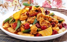 最受欢迎的十大清真菜：红烧牛尾上榜，大盘鸡居榜首