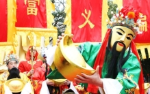 自带财运的人有以下五个特点吗,什么样的人自带财运