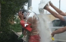 零下十几度披褥子游街被迫公媳互动低俗闹婚何时休