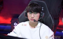 kt击败gen「gen和kt谁赢的胜算大」