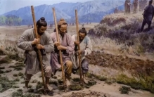 古代空地那么多  为何农民们宁愿被地主剥削  也不自己去开荒