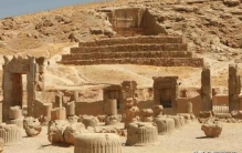 波斯这个名字为什么不被伊朗承认呢,伊朗与波斯是什么关系