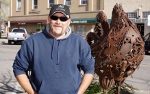 无头鸡麦克为什么不死,著名的无头鸡麦克活了18个月