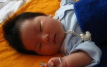 小孩为什么不能戴银手镯,能不能给宝宝戴银手镯