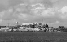 美国恶魔岛监狱越狱,恶魔监狱