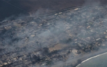 夏威夷山火至少53人死亡 航拍像被轰炸战区