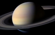 太阳系内的土星有多神？其携带的三颗卫星，为何都极具生命力？