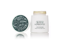 30岁用什么国产护肤品好哪个品牌好？30岁国产护肤品排行榜推荐