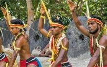 太平洋岛国：岛上到处是奇怪石头 以石头为货币 历史以口述相传