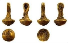 世界上最古老的纯金吊坠，24k黄金制作（生产于6600年）