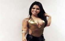 世界最性感小矮人是谁 卡琳娜的“性感小矮人”称呼由来