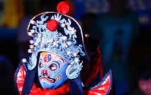 揭开川剧变脸的秘密，原理诀窍是国家二级机密