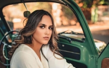 女人越老越命苦的面相,女人面部衰老特征