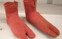 世界最古老的东西:5000年前的口香糖(由桦树皮做成)