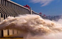 水坝的建立是好是坏？如果强行建立水坝，会发生什么呢？