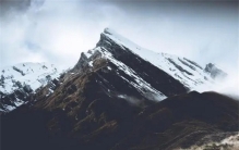 这个世界上的山峰 为啥没有超过1万m的（山峰科学）