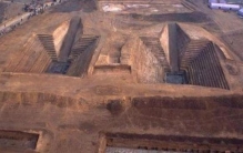 杯弓蛇的故事和寓意,羽蛇金字塔隐藏尸骨