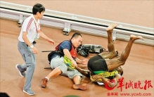 博尔特出车祸,博尔特被平衡车撞到后续