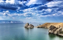 世界上最深的湖泊，贝加尔湖(最深处达1642米)