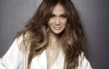 世界上最贵的单眼皮：价值91万人民币(全身投保107亿)