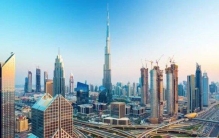 多哈是哪个国家，卡塔尔首都和第一大城市(盛产石油和天然气) ...