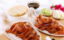 中国十大经典美食：兰州拉面上榜，北京烤鸭排第一位