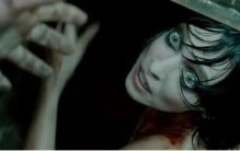 十大必看惊悚电影闪灵,电影闪灵讲的是什么