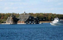 世界上最美的八大湖泊:九寨沟五彩池上榜 第一像粉色宝石