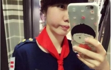 新浪微博平胸大赛，冠军妹子比男人的胸还平(图片欣赏)