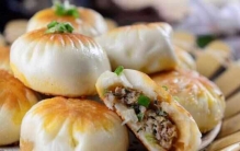 上海10大有名的特色小吃，生煎包、蟹壳黄排前两位