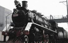 世界上第一列火车:蒸汽机车，理查德·特里维希(载十吨)