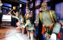 转载中国各朝各代关于鬼怪的书籍名录的小说,记载中国古代鬼怪的书