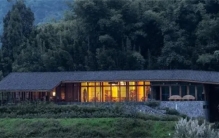 “鬼打墙”究竟是什么？大脑产生幻觉，还是“未知磁场”影响？