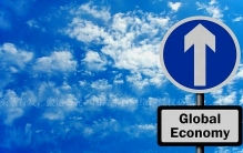 大变局：全球10大经济强国，6家暴跌，3家暴涨，还有1家呢？