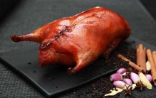 中国十大经典名菜：东坡肉排第六，北京烤鸭排第一