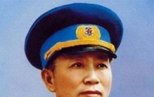 空军司令居然会晕机他是上将军衔有元帅的战功任大将的职务
