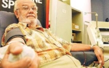 世界上献血最多的人：一生献血1173次(共60万毫升鲜血)