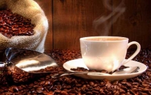 世界上最贵的矿泉水TOP10:第一每瓶价值68万(镶800颗钻)