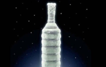 世界上最贵的伏特加酒:价值725万美金(镶嵌三千颗钻石)