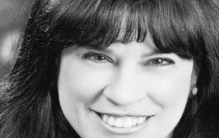 世界上语速最快的女人:每秒说11个单词(说话像喷射器)