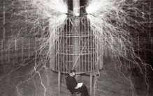 跨洲际无线电力传输  特斯拉生前的这个想法  为何没有实现